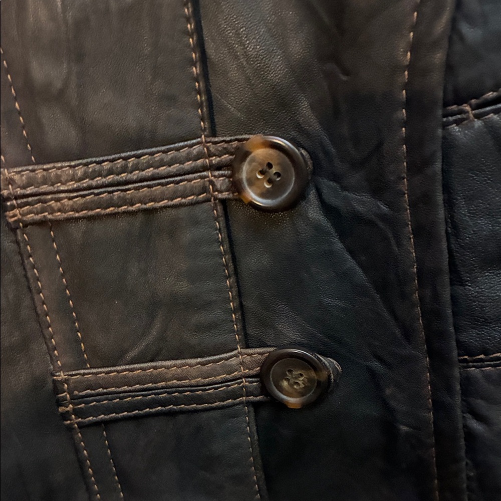 Danier Women's Rich Brown Leather Jacket with Chunky Button Detail - Picture 6 of 16